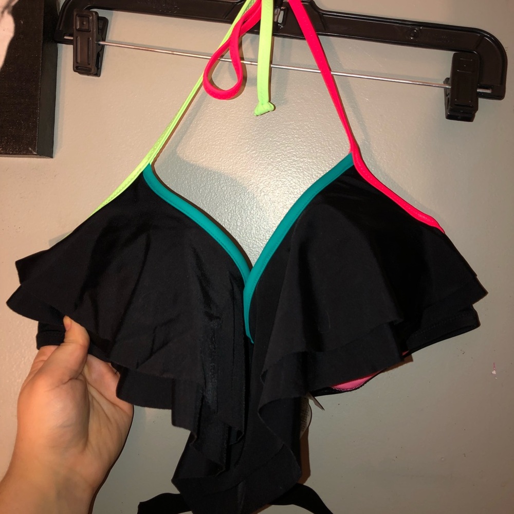 NWOT PINK Victoria’s Secret Bikini top